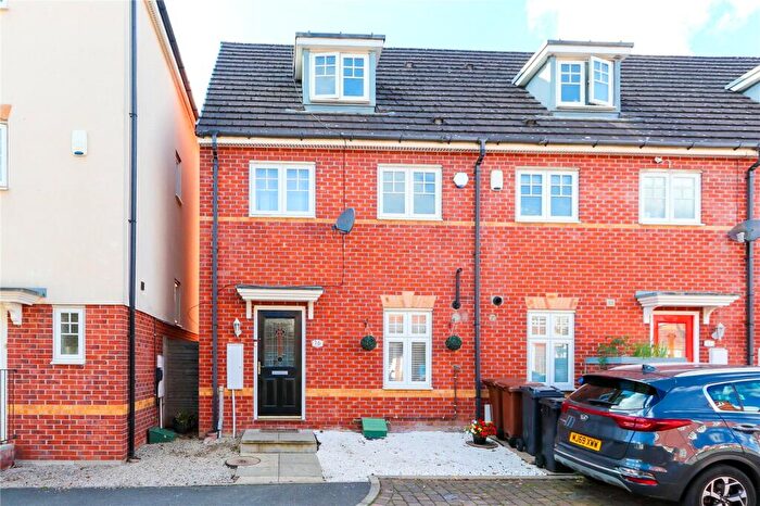 3 Bedroom House For Sale In Abbeyfield Close, Stockport, Greater Manchester, SK3