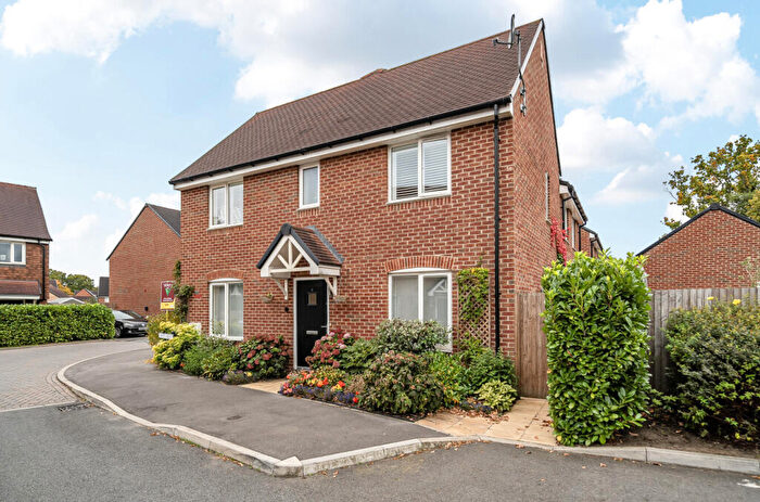 3 Bedroom Semi-Detached House For Sale In Trinity Wood, West End, Woking, Surrey, GU24