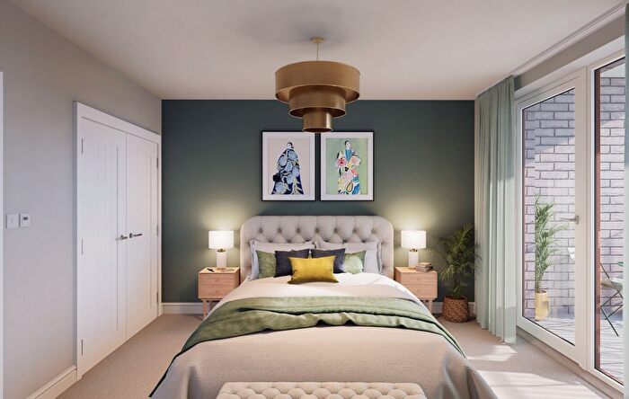 2 Bedroom Flat For Sale In Seven Sisters Road, Hackney, N4