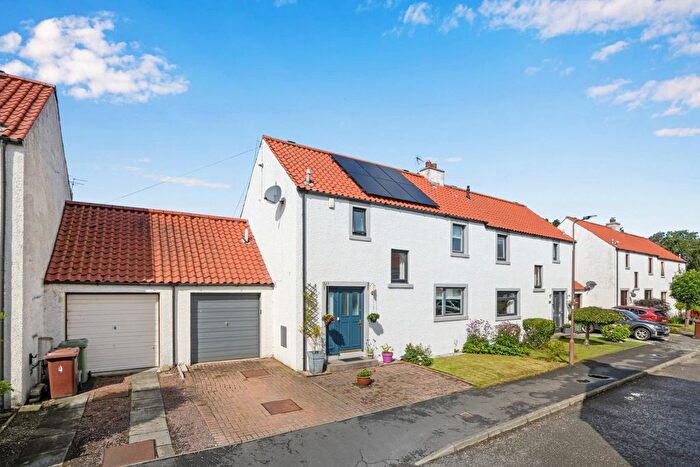 3 Bedroom Semi-Detached House For Sale In Marketgate, Ormiston, East Lothian, EH35