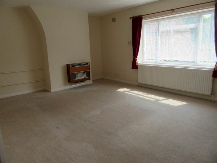 1 Bedroom Flat To Rent In West Street, Alford, LN13