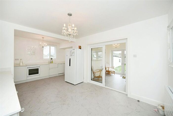 2 Bedroom Bungalow For Sale In Malines Avenue, Peacehaven, East Sussex, BN10