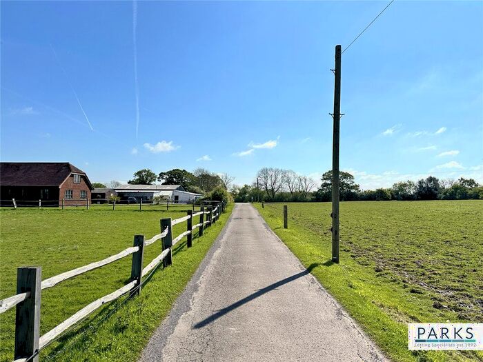 2 Bedroom Flat To Rent In Spatham Lane, Ditchling, West Sussex, BN6