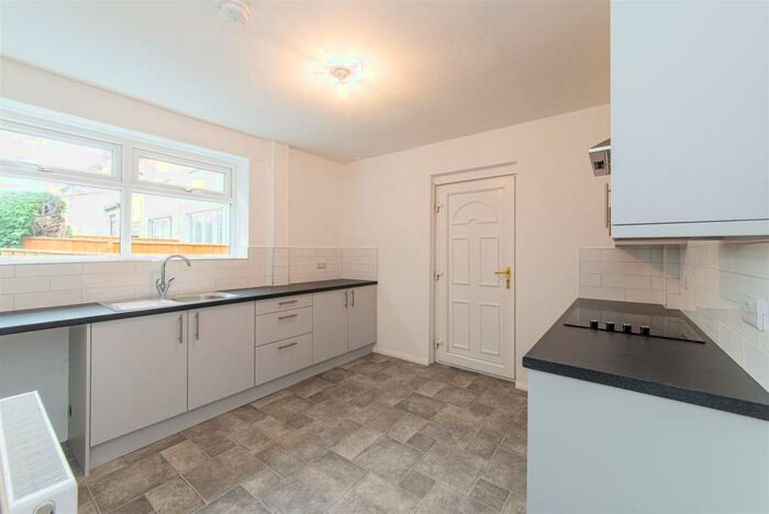 3 Bedroom Semi-Detached House To Rent In Finchale Road, Framwellgate Moor, County Durham, DH1