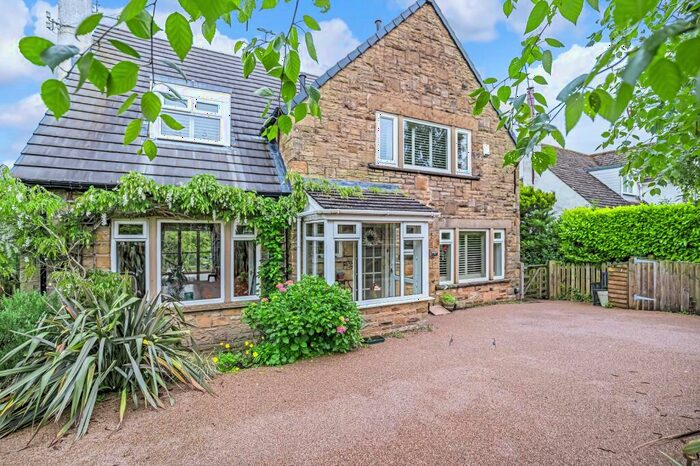 3 Bedroom Detached House For Sale In Bark Lane, Addingham, Ilkley, West Yorkshire, LS29
