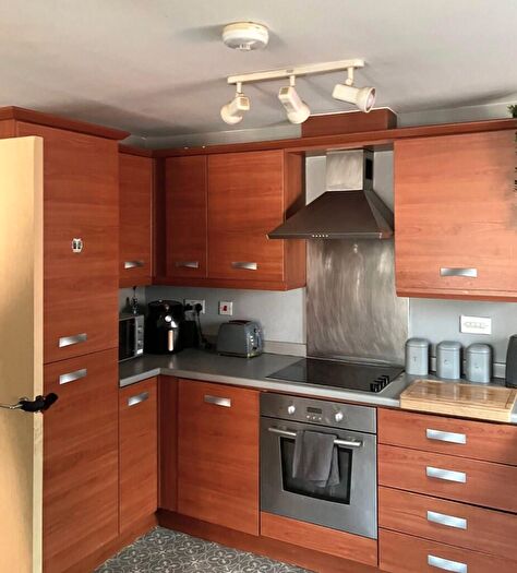 2 Bedroom Apartment To Rent In Harrowby Street, Cardiff(City), CF10