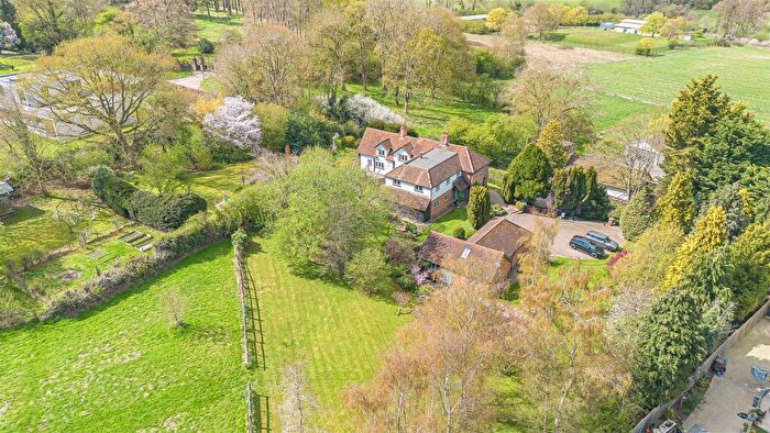 5 Bedroom Detached House For Sale In Substantial Country Home In . Acre Plot - Widford, Herts, SG12