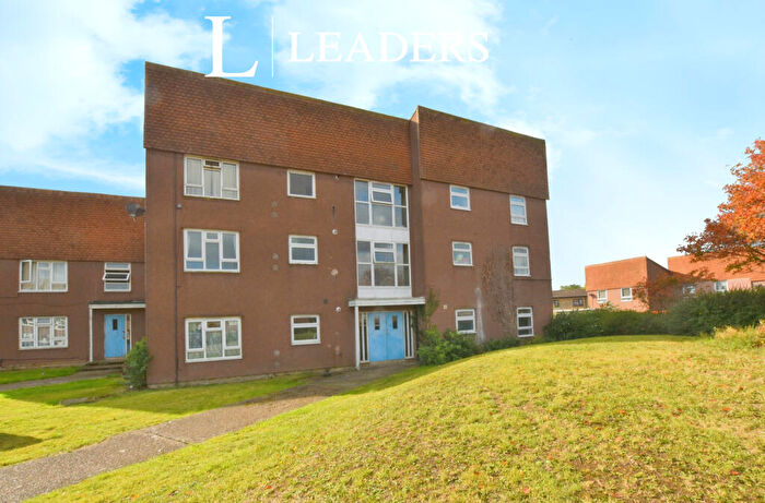 2 Bedroom Flat To Rent In Mallows Green, Harlow, CM19