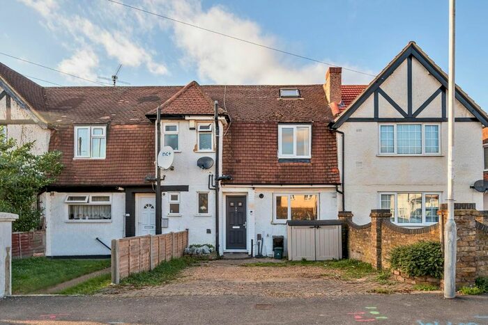3 Bedroom Terraced House To Rent In Park View Road, Uxbridge, Middlesex, UB8