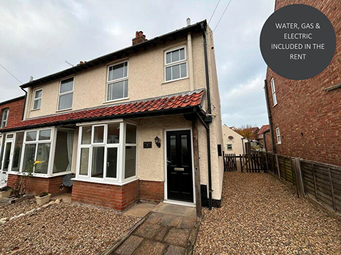 3 Bedroom Semi-Detached House To Rent In The Avenue, Sheringham, NR26