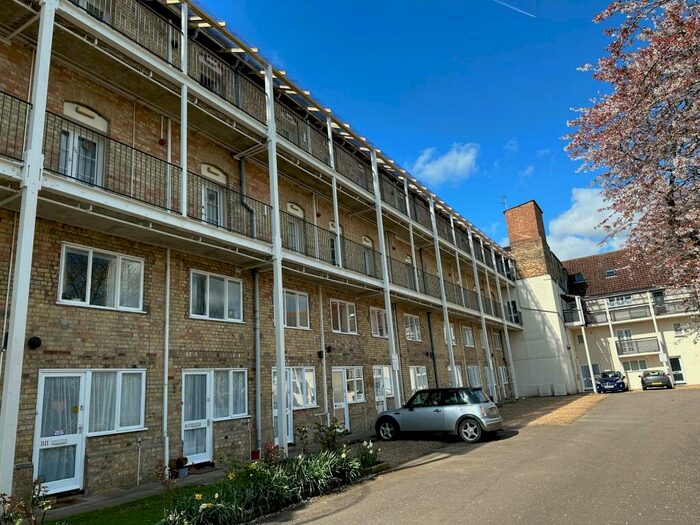 Studio To Rent In Riverside Mill, Godmanchester, PE29