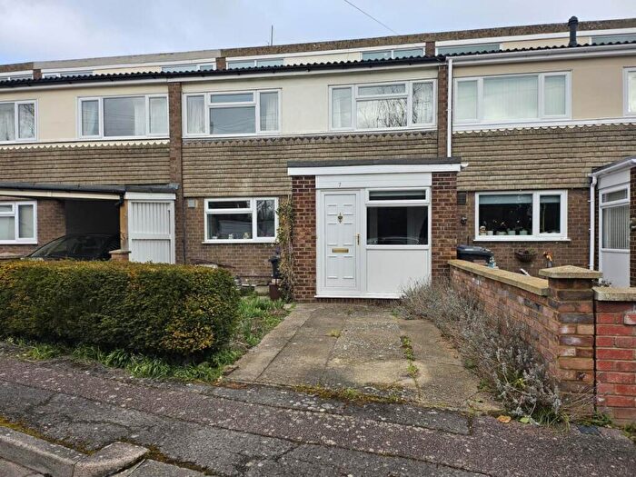 3 Bedroom House To Rent In Leete Place, Royston, SG8