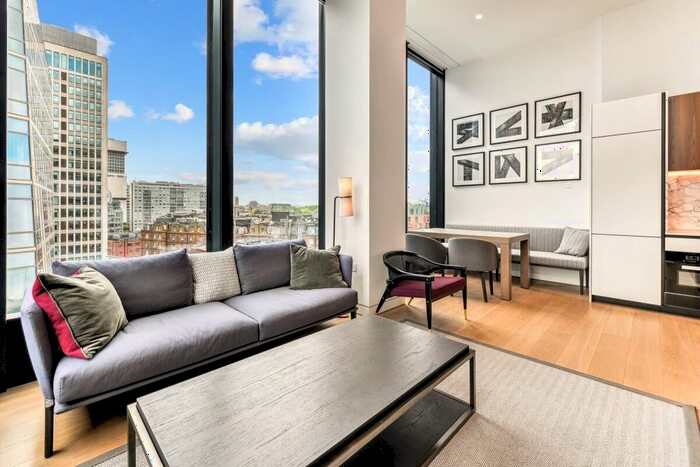 1 Bedroom Flat To Rent In Buckingham Gate, Westminster, SW1E