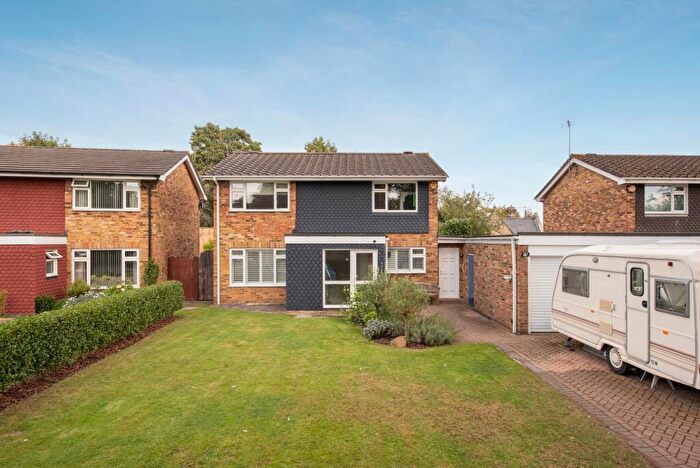 4 Bedroom Detached House To Rent In Kimber Close, Windsor, SL4