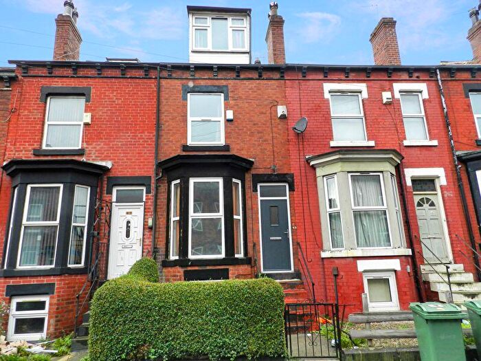5 Bedroom Terraced House For Sale In Thornville Road, Leeds, LS6