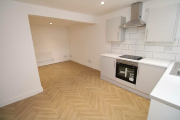 3 Bedroom Terraced House To Rent In Gray Street, Abertillery, NP13
