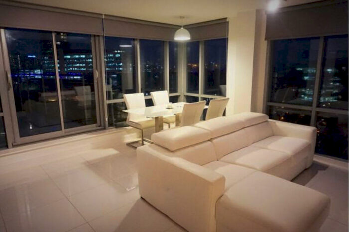 2 Bedroom Penthouse To Rent In Manor Mills, Leeds - Ref A, TP77