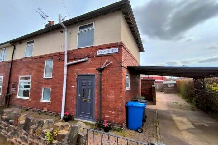 3 Bedroom Property To Rent In Bird Street, Chesterfield, S43