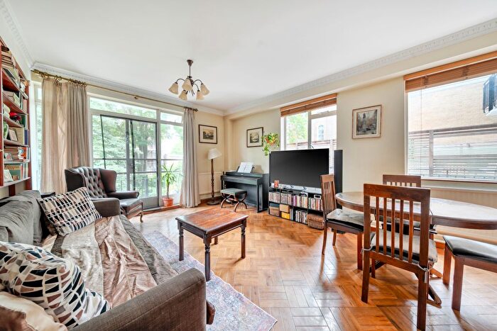 2 Bedroom Flat For Sale In Southampton Row, London, WC1B