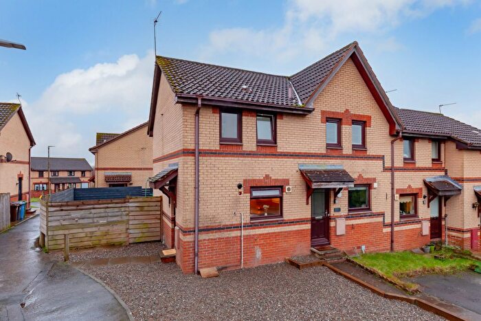 2 Bedroom End Of Terrace House For Sale In Laing Gardens, Broxburn, EH52