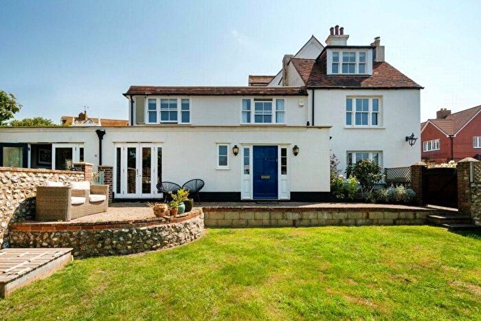 4 Bedroom Detached House To Rent In Steyning Road, Rottingdean, Brighton, BN2