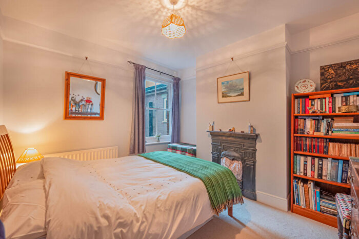 3 Bedroom Terraced House For Sale In Wareham, Dorset, BH20 - Photo 8