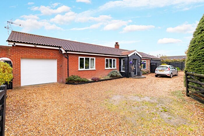 4 Bedroom Detached Bungalow For Sale In Gloucester Place, Briston, Melton Constable, Norfolk, NR24