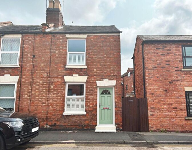 2 Bedroom Terraced House For Sale In Cherry Street, Warwick, CV34