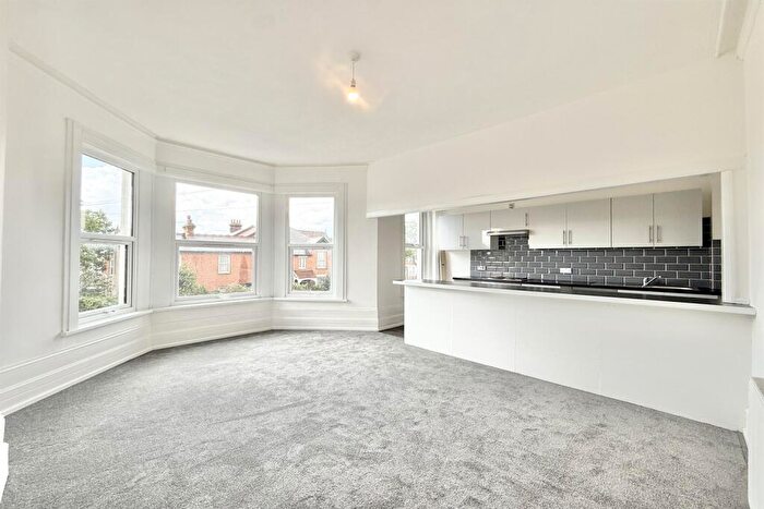 1 Bedroom Flat To Rent In Southchurch Avenue, Southend-on-Sea, SS1