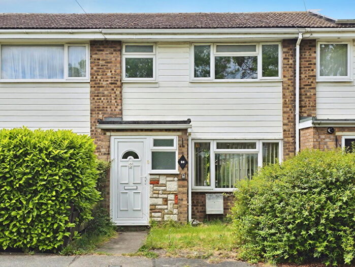 3 Bedroom Terraced House For Sale In Coombelands, Royston, SG8