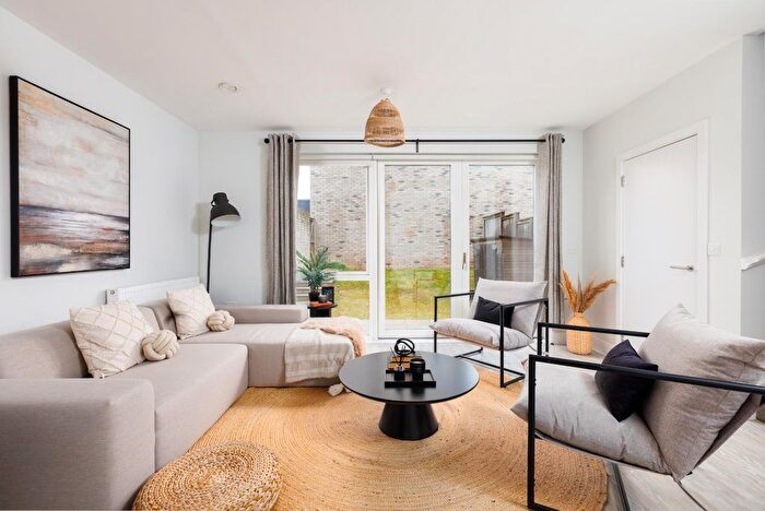 2 Bedroom End Terrace House For Sale In Laurel Way, Southmead, BS10