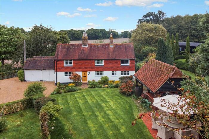 4 Bedroom Detached House For Sale In Splaynes Green, Uckfield, East Sussex, TN22