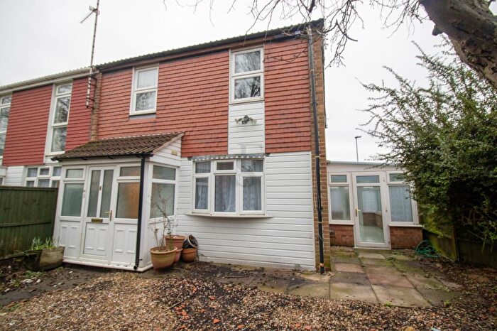 3 Bedroom End Of Terrace House For Sale In Coatbridge Avenue, Rushey Mead, LE4