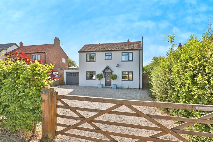 3 Bedroom Detached House For Sale In Sandy Lane, Fakenham, NR21