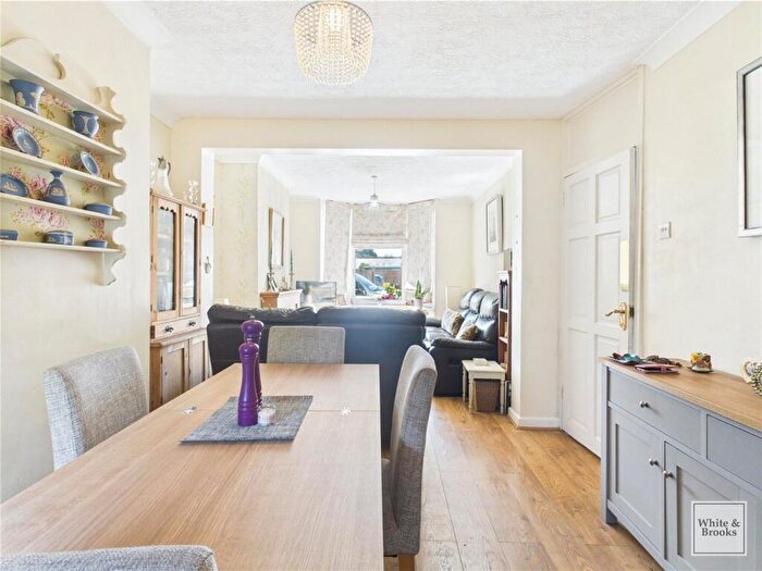 3 Bedroom Terraced House For Sale In Richmond Road, Gosport, PO12