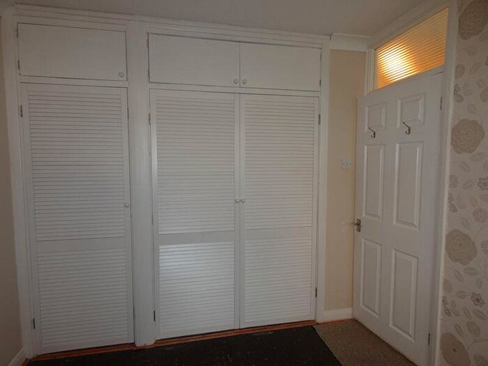 2 Bedroom Semi-Detached Bungalow For Sale In Walworth Road, Ferryhill, DL17