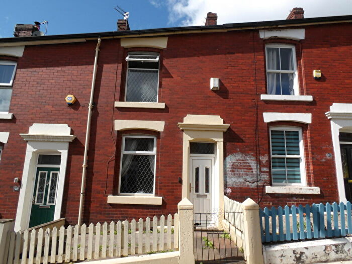 2 Bedroom Terraced House To Rent In Abbotsford Avenue, BB2