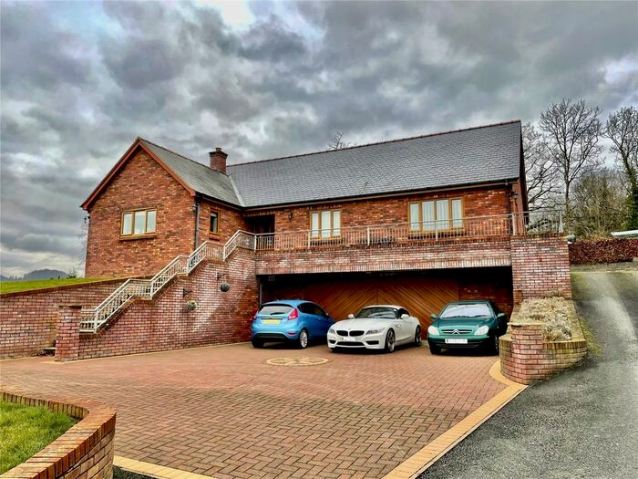 3 Bedroom Bungalow To Rent In Abermule, Montgomery, Powys, SY15