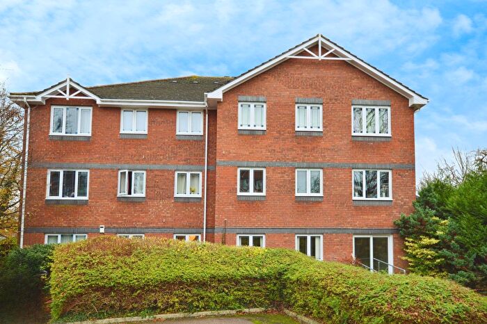 2 Bedroom Flat To Rent In Endymion Mews, Hatfield, AL10