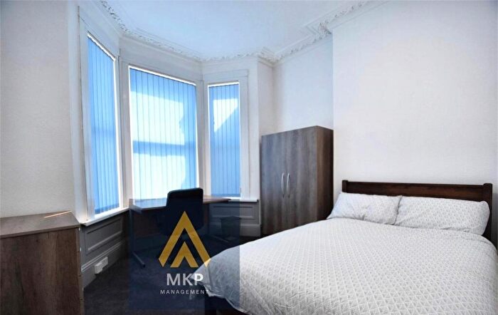 5 Bedroom End Of Terrace House To Rent In Derry Avenue, Mutley, Plymouth, PL4