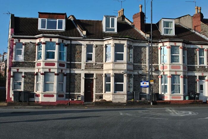 1 Bedroom Semi Detached House To Rent In Sussex Place, Bristol, BS2