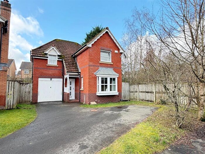 3 Bedroom Detached House For Sale In Lilac Wynd, Cambuslang, Glasgow, G72