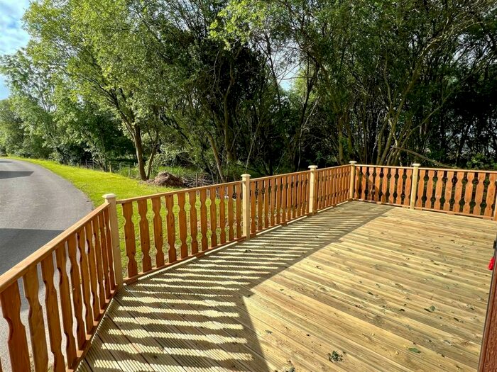 2 Bedroom Park Home For Sale In Cleveley Bank Lane, Preston, PR3