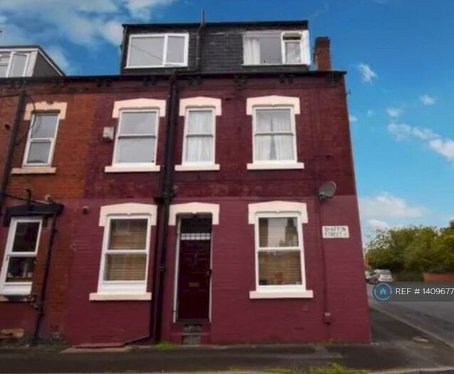 4 Bedroom End Of Terrace House To Rent In Shafton Street, Leeds, LS11