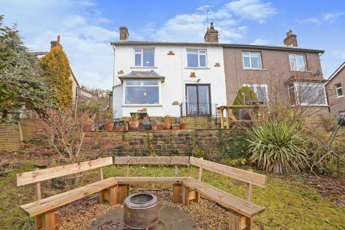 3 Bedroom Semi-Detached House For Sale In Scott Lane West, Riddlesden, Keighley, BD20