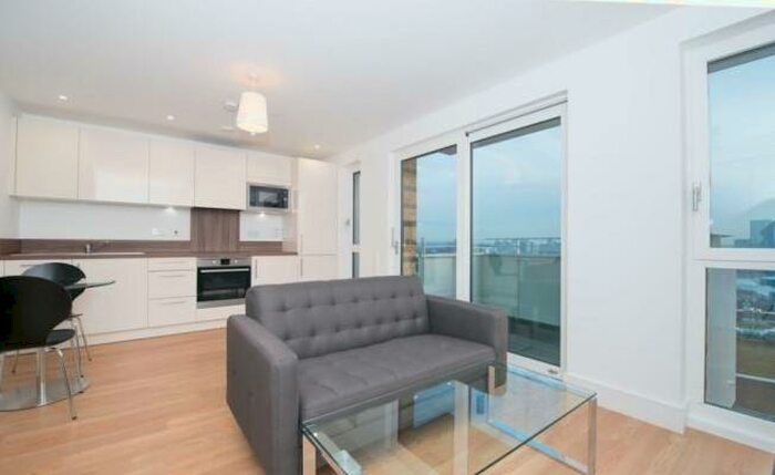 Studio To Rent In Ivy Point, Hannaford Walk, London, E3