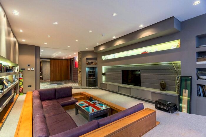 5 Bedroom Terraced House To Rent In Goodge Place, Fitzrovia, London, W1T