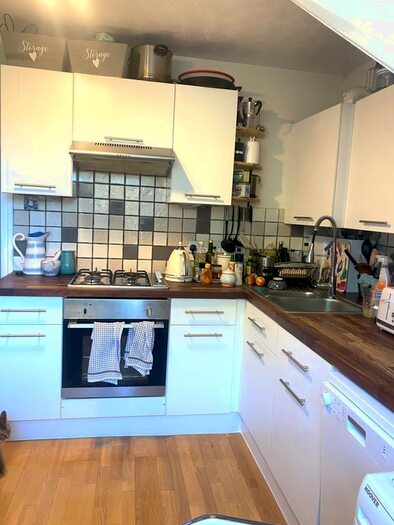 1 Bedroom Flat To Rent In Woodstock Road, Croydon, Surrey, CR0