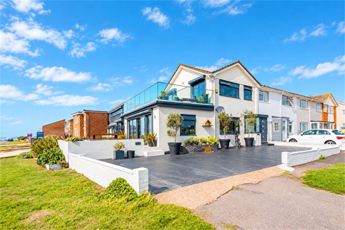 3 Bedroom House For Sale In Deborah Terrace, Central Avenue, Peacehaven, BN10