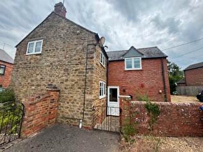 2 Bedroom Semi-Detached House To Rent In Tithe Road, Weedon, NN7